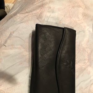 Woman’s Leather Wallet
